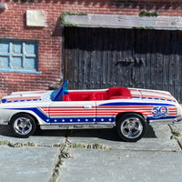 Custom Hot Wheels - 1967 Pontiac GTO Convertible - White Stars and Stripes - Chrome AMR Wheels - Rubber Tires