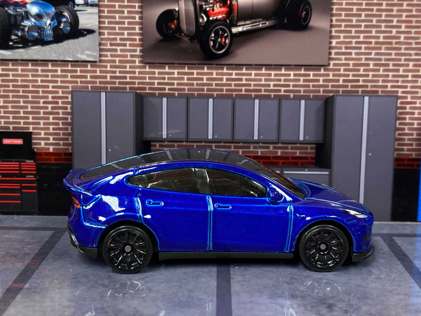 Loose Hot Wheels - Tesla Model Y - Dark Blue