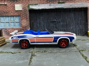 Custom Hot Wheels - 1970 Pontiac GTO Convertible - White, Blue and Red - Red Mag Wheels - Rubber Tires