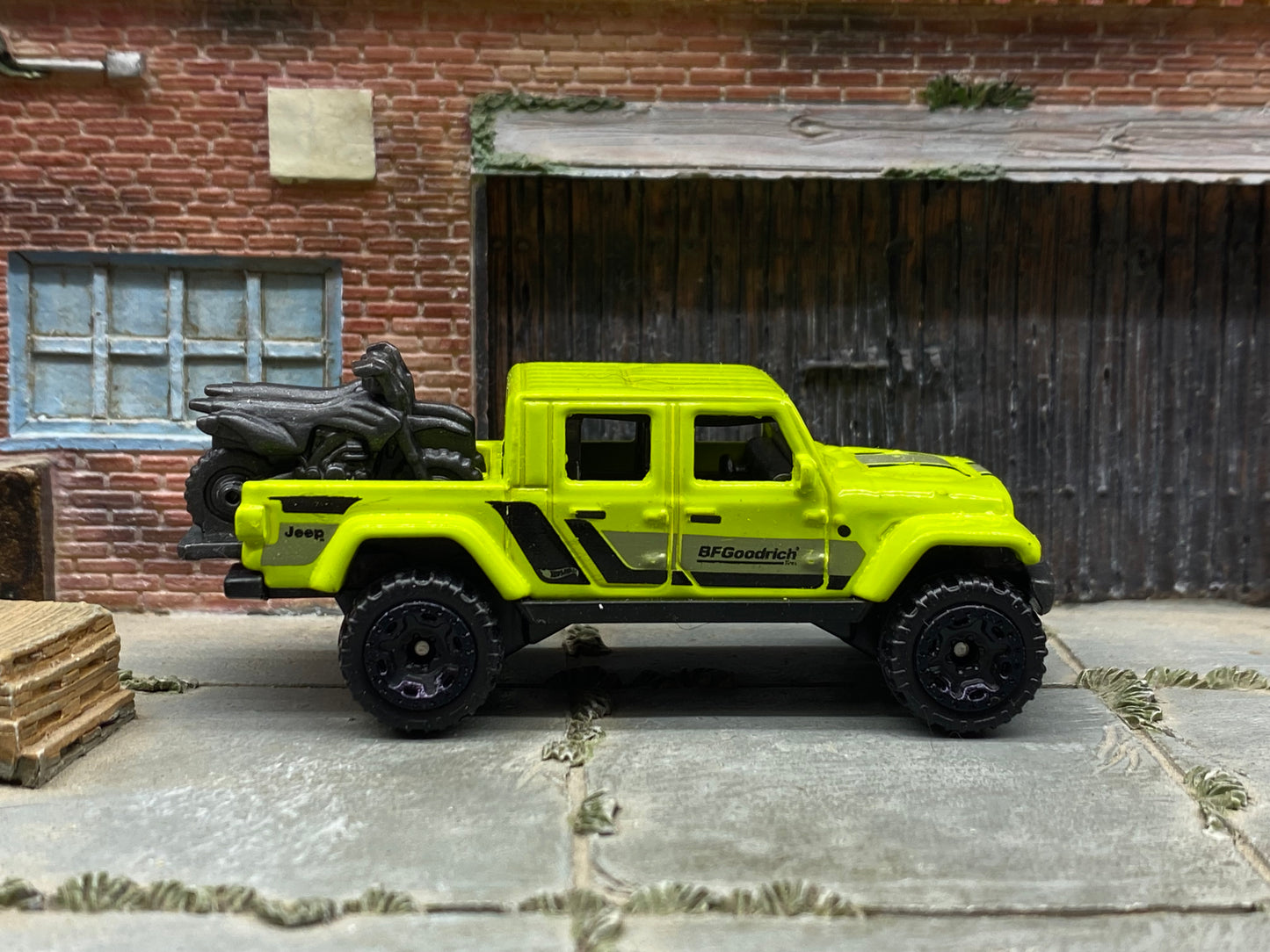 Loose Hot Wheels - 2020 Jeep Gladiator - Bright Green