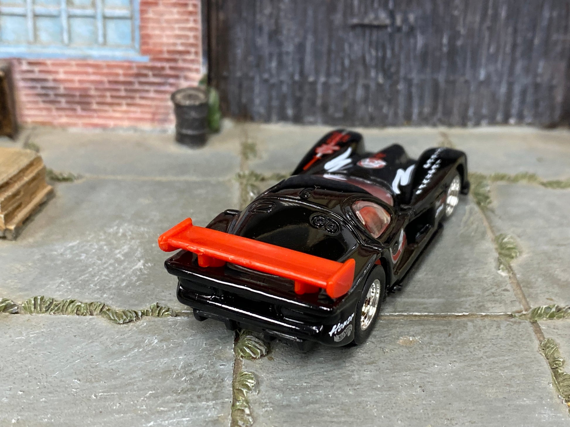 Custom Hot Wheels - Panoz GTR-1 - Black and Red - Chrome Mag Wheels - Rubber Tires