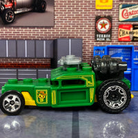 Loose Hot Wheels - Brick and Motor - Green and Yellow