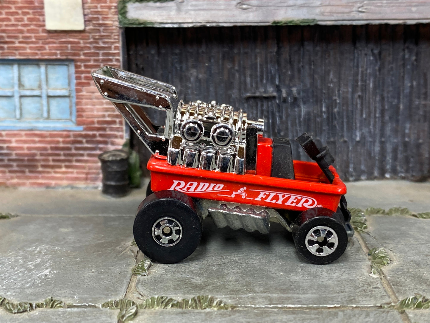 Loose Hot Wheels - Radio Flyer Wagon - Red (Blackwall)