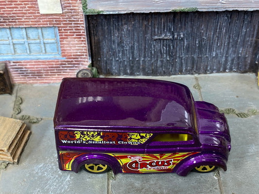 Loose Hot Wheels - Dairy Delivery - Purple Circus