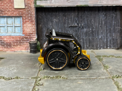 Loose Hot Wheels - Wheelie Chair Wheelchair - Black and Gold