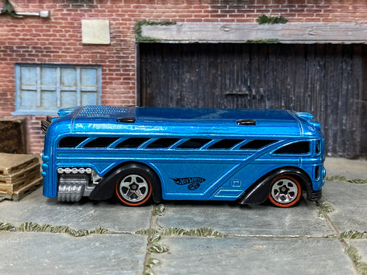 Loose Hot Wheels - Surfin School Bus - Blue with Redlines