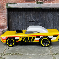 Loose Hot Wheels - Small Bloc Pine Wood Derby - Yellow TAXI