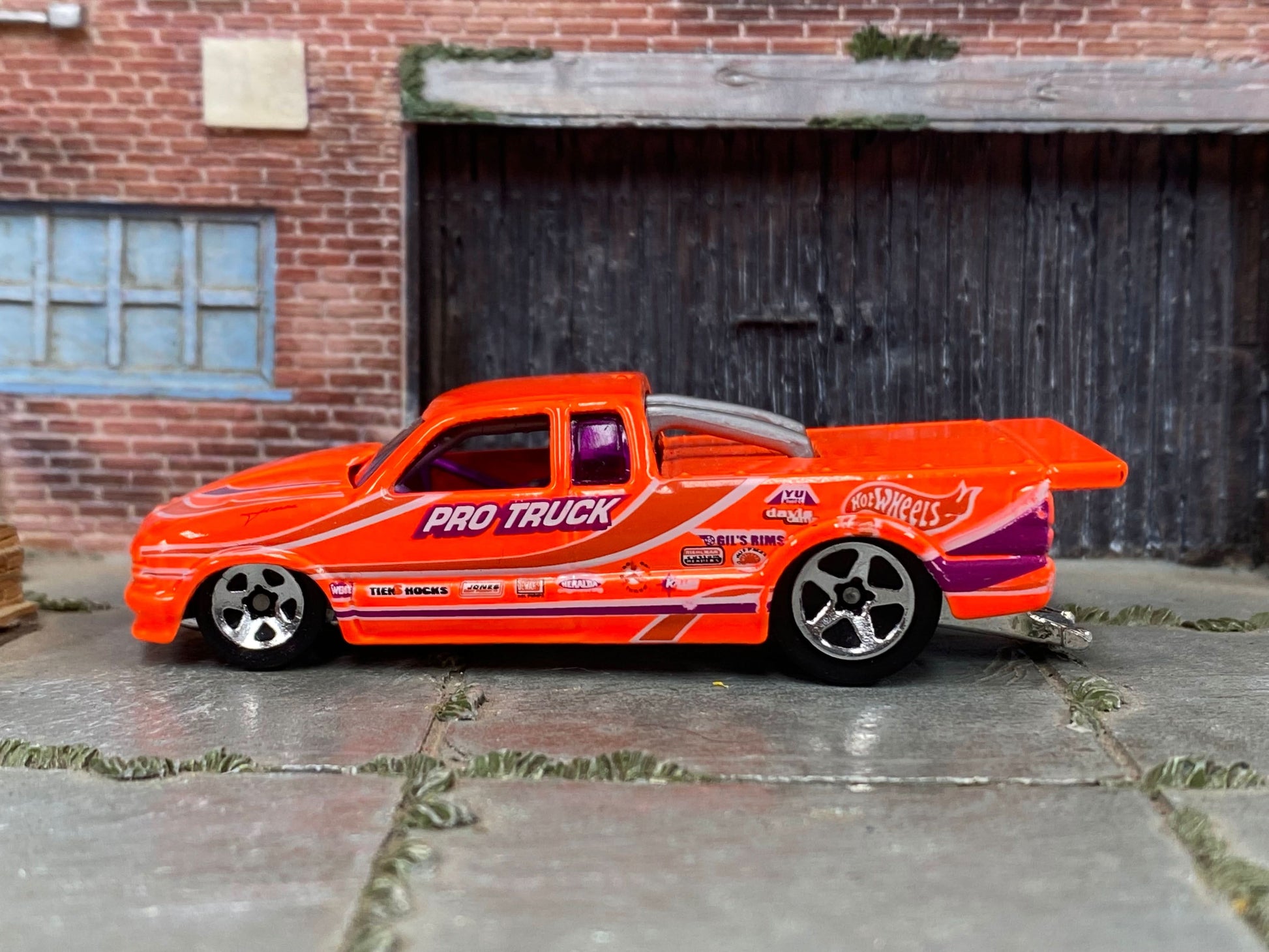 Loose Hot Wheels - Pro Stock Chevy S10 Drag Race Truck - Bright Orange