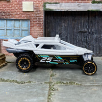 Loose Hot Wheels - "Dune it up" Dune Buggy Sand Rail - White, Black and Green