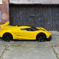 Loose Hot Wheels - 2020 Koenigsegg Jesko - Yellow and Black