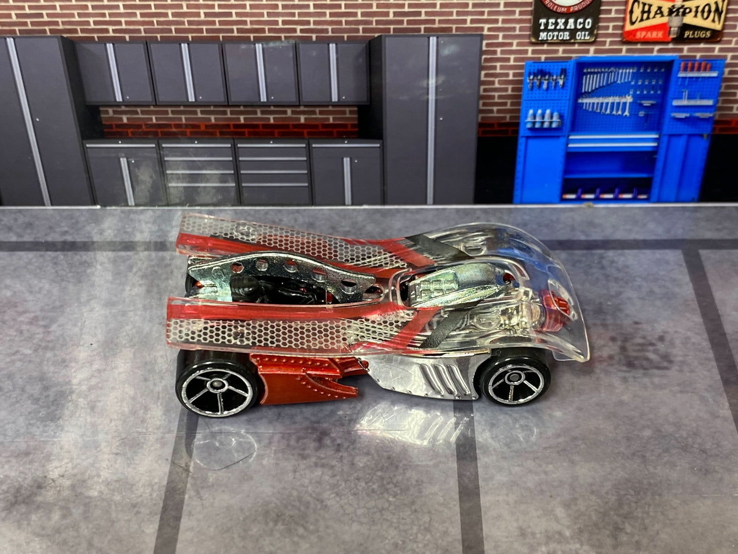 Loose Hot Wheels - Motoblade - Chrome and Dark Red