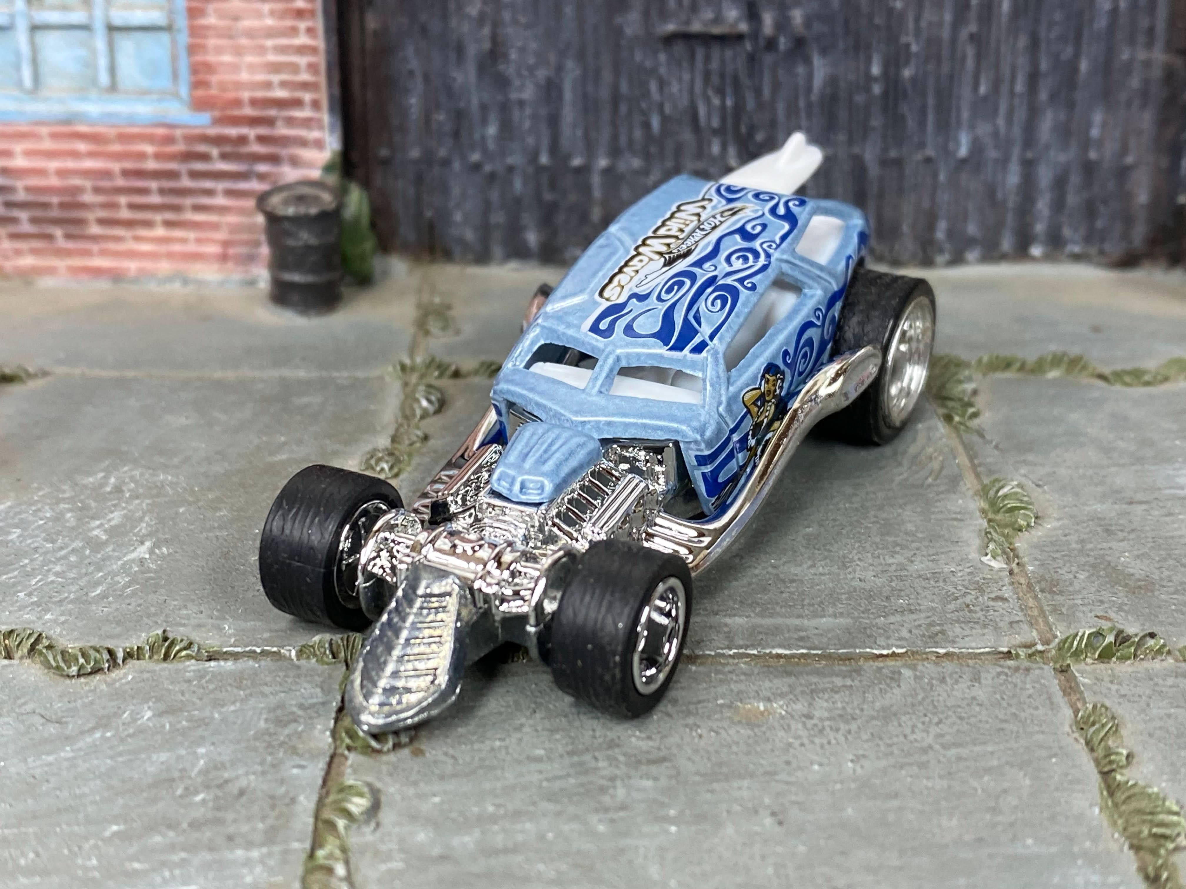 Custom Hot Wheels - Surf Crate Hot Rod - Blue Wild Waves - Chrome