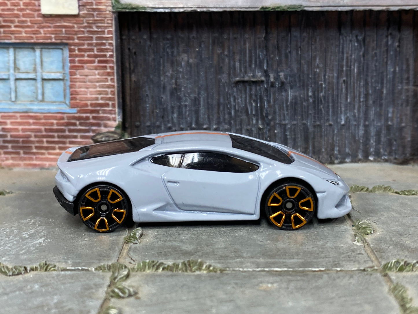 Loose Hot Wheels - Lamborghini Huracan LP 610-4 - Gray