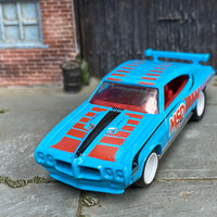 Custom Hot Wheels - 1970 Pontiac GTO Judge - Blue and Red MSD - White Mag Wheels - Rubber Tires