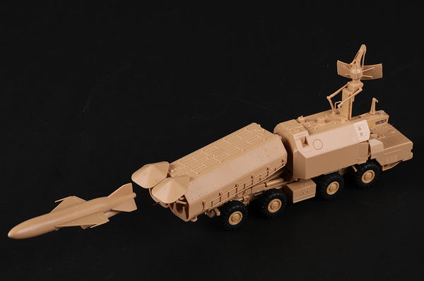 Hobby Boss 82937 1/72, assembled unpainted sample with P-15 missile extended