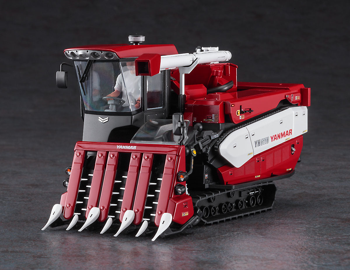 Hasegawa WM07 / 66007, assembled Yanmar YH6115 combine front three-quarter view