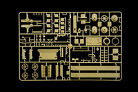 Italeri 6593 Panzer IV F1/F2/G with Afrika Korps Figures, tank detail components on sprue