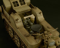 Italeri 7404 Sd.Kfz.2 Kettenkrad, engine detail on painted sample