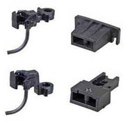 Kadee 1791 centerset pilot coupler and large-offset tender coupler with their different gearboxes