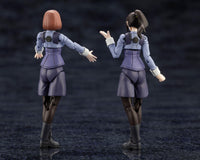 Kotobukiya HG132 two assembled operators, rear view