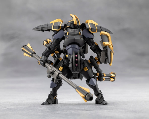 Kotobukiya HG154, front view of samurai-style Governor with mace