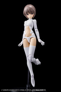 Kotobukiya KP580 kneeling demonstration with optional model and stand, not included