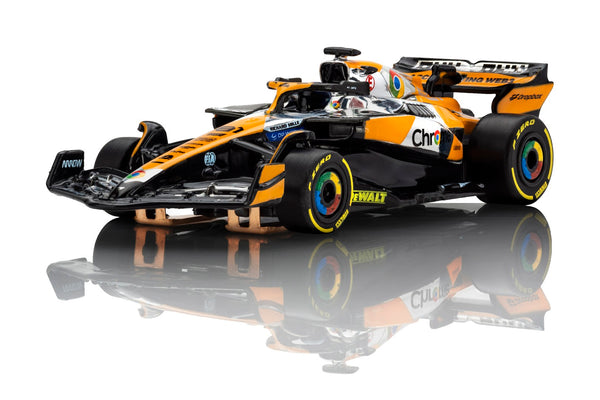 AFX McLaren F1 MCL38 #81 Austin HO Slot Car — official AFX product view 5