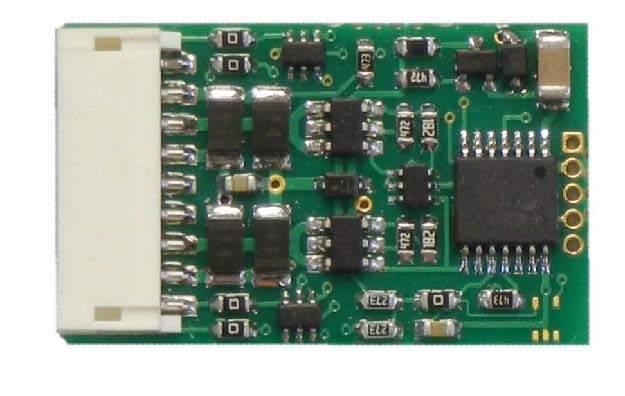 NCE D13J decoder circuit board and nine-pin socket; four decoders are supplied in the D13J-4 pack