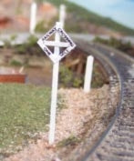 Osborn 3054 N Scale Railway Crossing Signs – 5 Sets