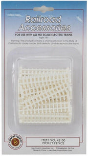 Bachmann HO Scale White Picket Fence 24 Sections - product and package