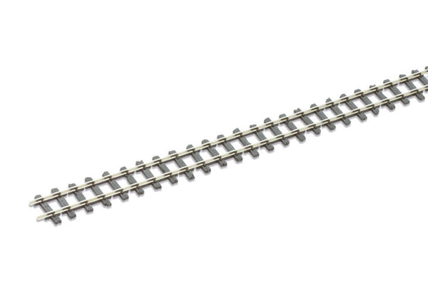 PECO SL-400 narrow-gauge flex-track section with irregular sleepers; box contains 25 lengths