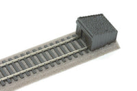 Assembled PECO SL-41 sleeper-built buffer stop demonstrated at the end of track