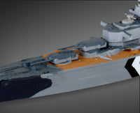 Revell 75802 1:1200 painted midship detail