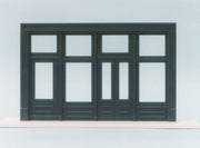 Smalltown USA 699-0002 HO 20-foot Flush-Entry Store Front