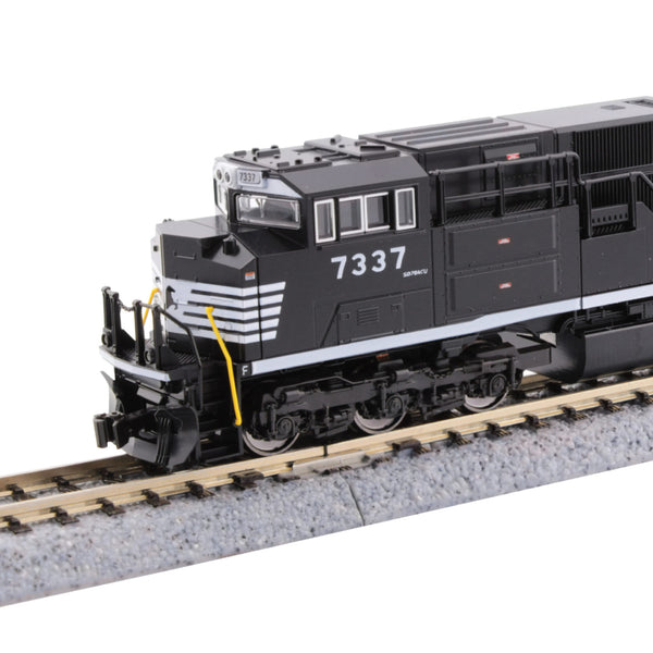 N SD70ACu Norfolk Southern #7337 (Cab Head Light) (176-8561) exact product view 1