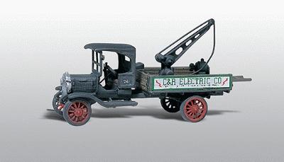 Woodland Scenics D217 1914 Diamond T Service Truck HO Kit product image