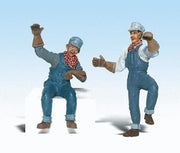 Woodland Scenics G EARL & EDDIE ENGINEER (WOO2540)