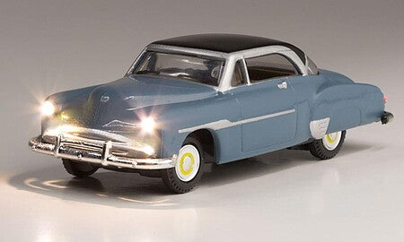 Woodland Scenics JP5976 blue O scale Comfy Cruise car with lights