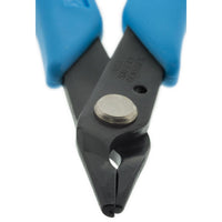 Close-up of the forming surfaces on Xuron 575 pliers