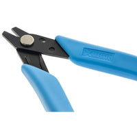 Angled view of Xuron 691 open cutting blades and blue grip