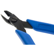 Angled view of Xuron 9100 open jaws and blue grip