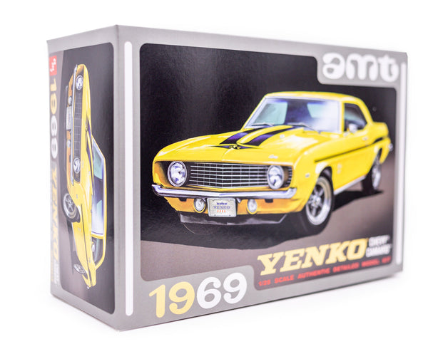 AMT 1969 Chevrolet Camaro Yenko 1:25 model kit AMT1093