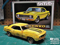 AMT1093 1969 Chevrolet Camaro Yenko model kit detail