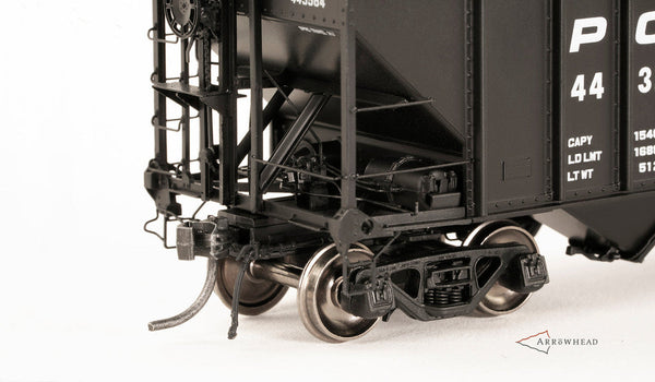 Arrowhead Models AHM10101 Penn Central Committee Design Hopper #443584 HO scale side detail