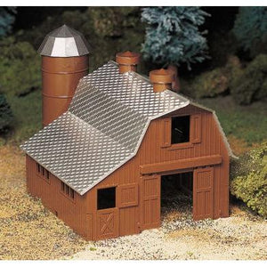Bachmann O Plasticville Dairy Barn - BAC45602 — exact product reference