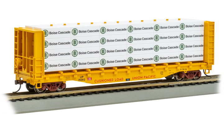 Bachmann HO 52-Foot Center-Beam Flatcar with Lumber Load - Union Pacific #15082