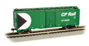 Bachmann HO Scale 40-Foot Box Car - CP Rail #60026 Green– product image 1