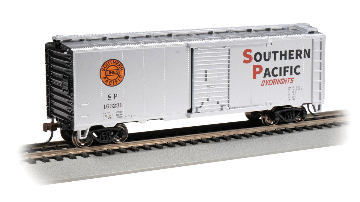 Bachmann HO Scale 40-Foot Box Car - Southern Pacific #163231 Overnights– product image