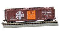 Bachmann N Scale Track Cleaning 50-Foot Plug-Door Boxcar - Santa Fe #6157– product image 1