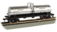 Bachmann HO Scale 40-Foot Single-Dome Tank Car - Alaska Railroad #9024– product image 1